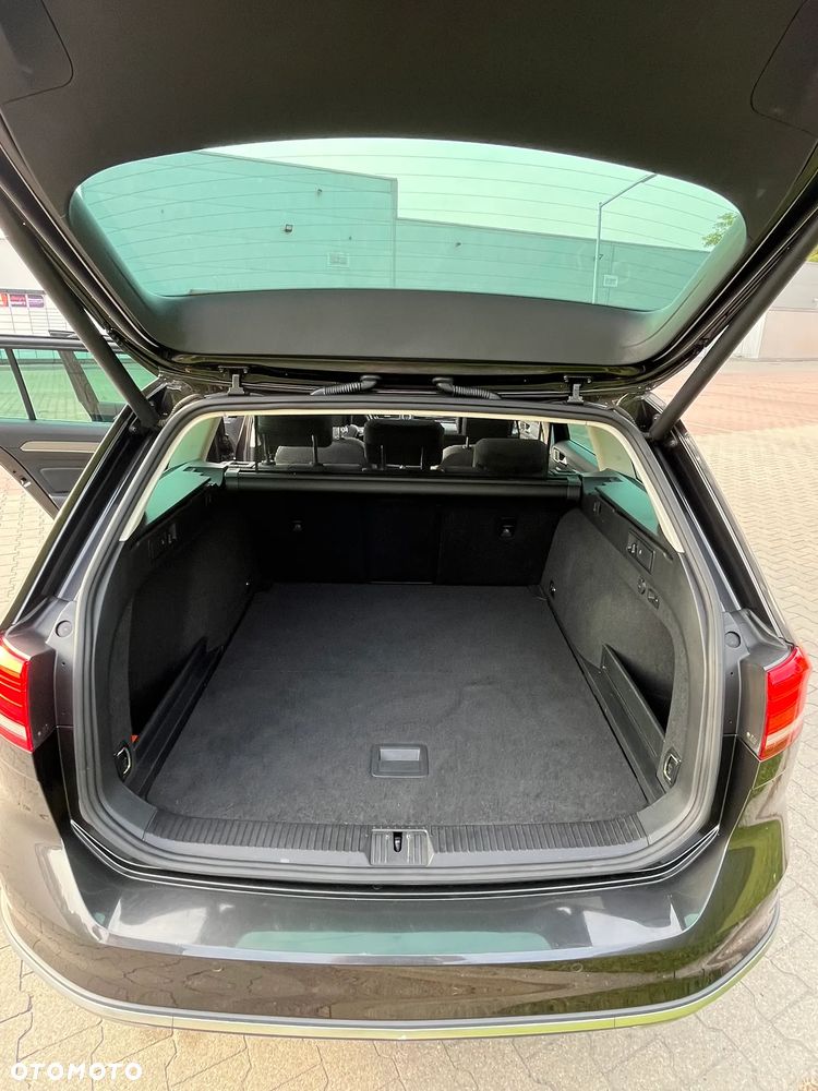 Volkswagen Passat Alltrack - 26