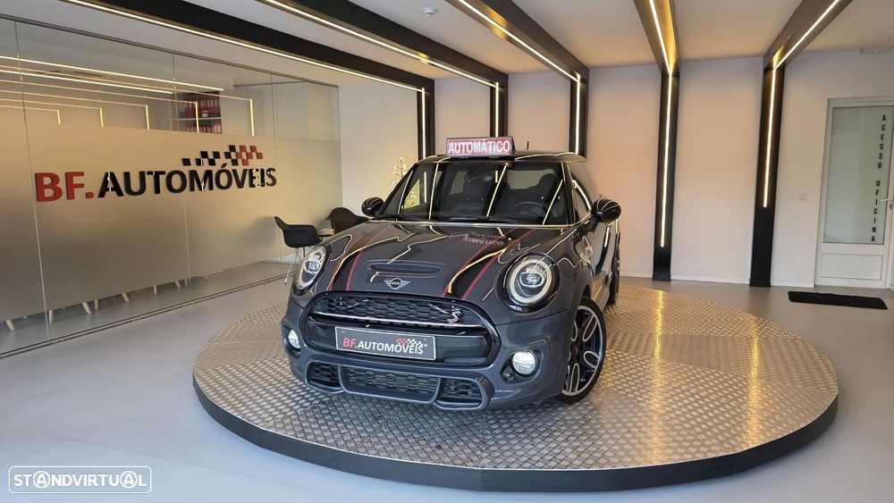 MINI 3 Portas Cooper SD Auto Desportiva - 12