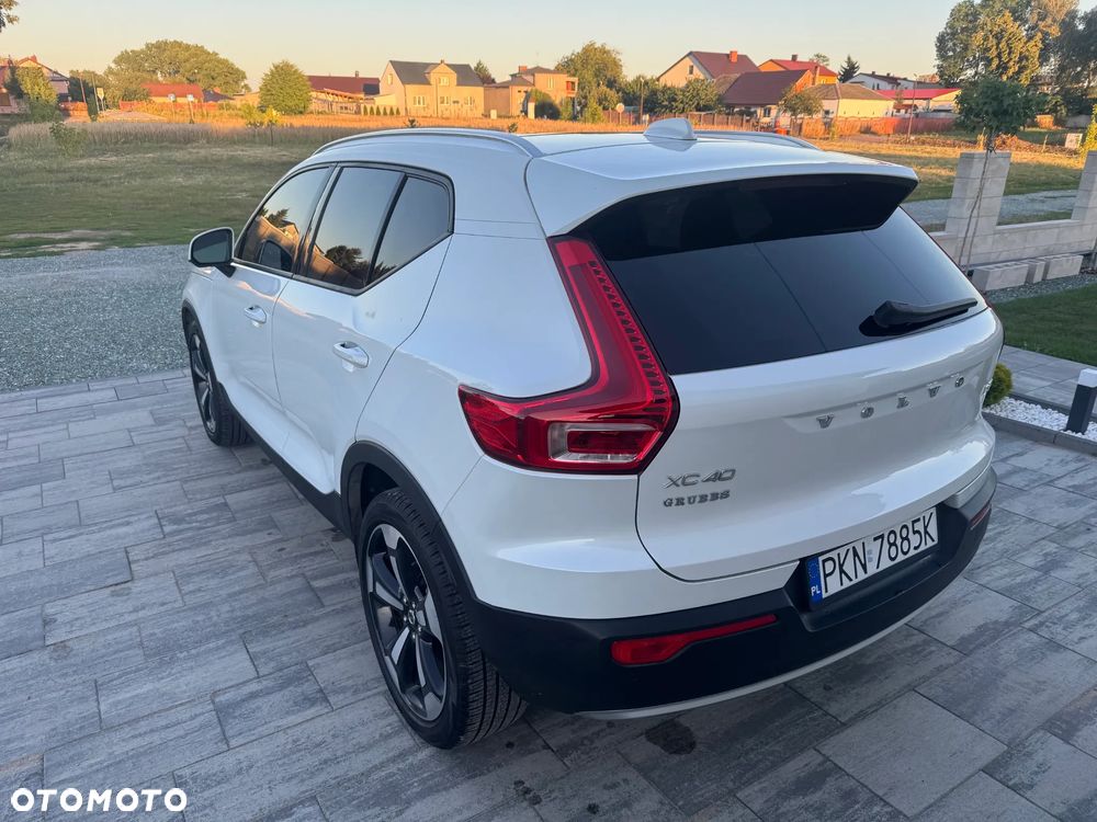 Volvo XC 40 - 6