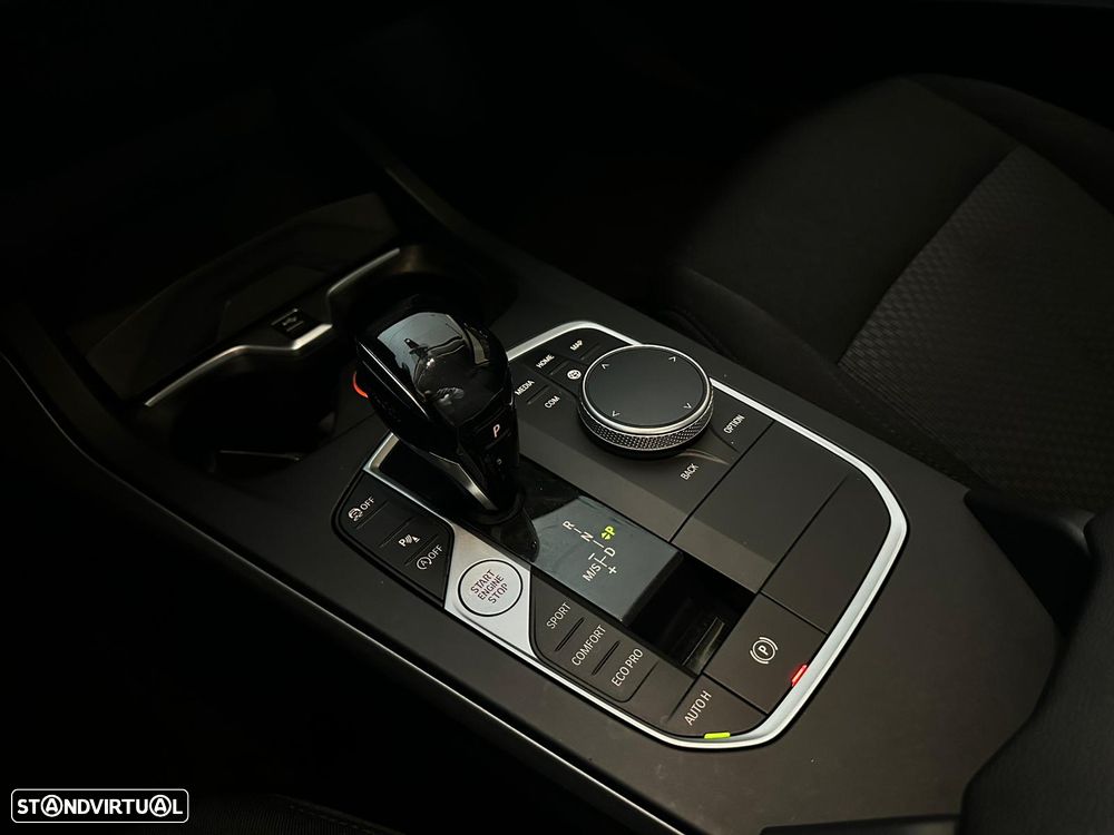 BMW 116 d Aut. Advantage - 25