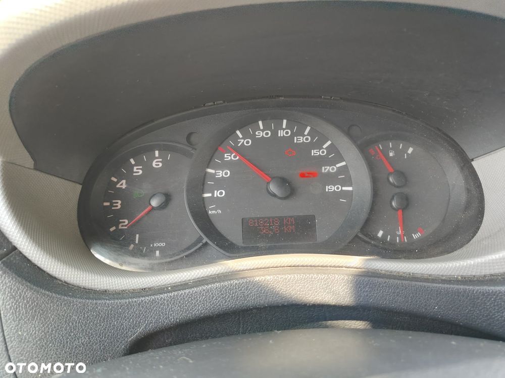 Renault Master - 10
