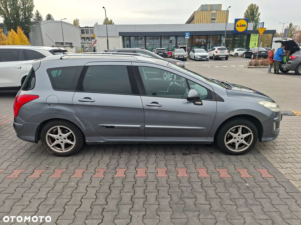 Peugeot 308 - 4