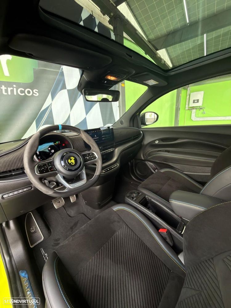 Abarth 500e Scorpionissima - 10