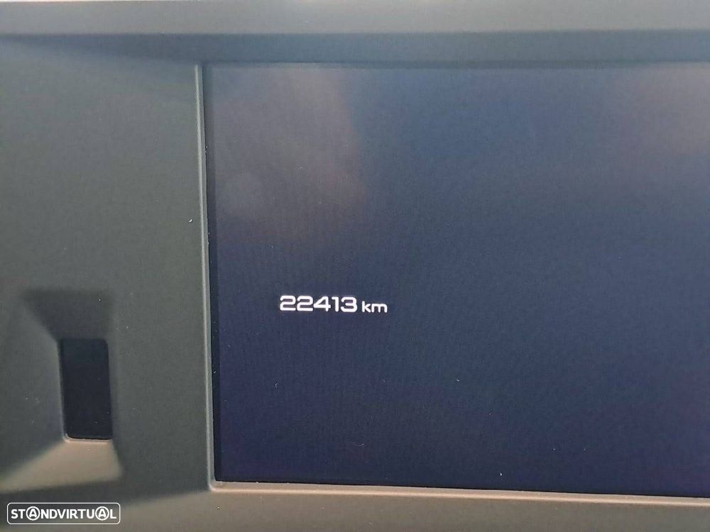 Peugeot 3008 1.2 Hybrid Allure e-DCS6 - 13