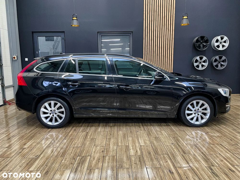 Volvo V60 T3 Summum - 7
