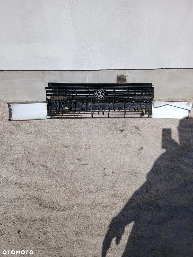 GRILL VW T-4 - 5