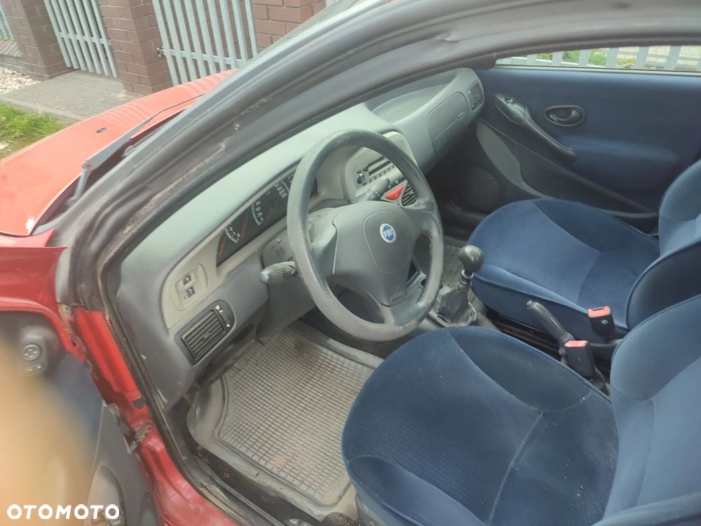 Fiat Albea 1.2 16V Actual / EL - 5