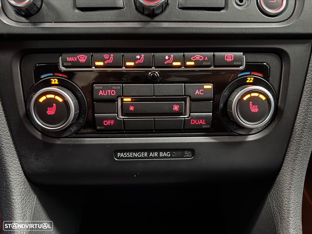 VW Golf Variant 2.0 TDi DPF MATCH - 31