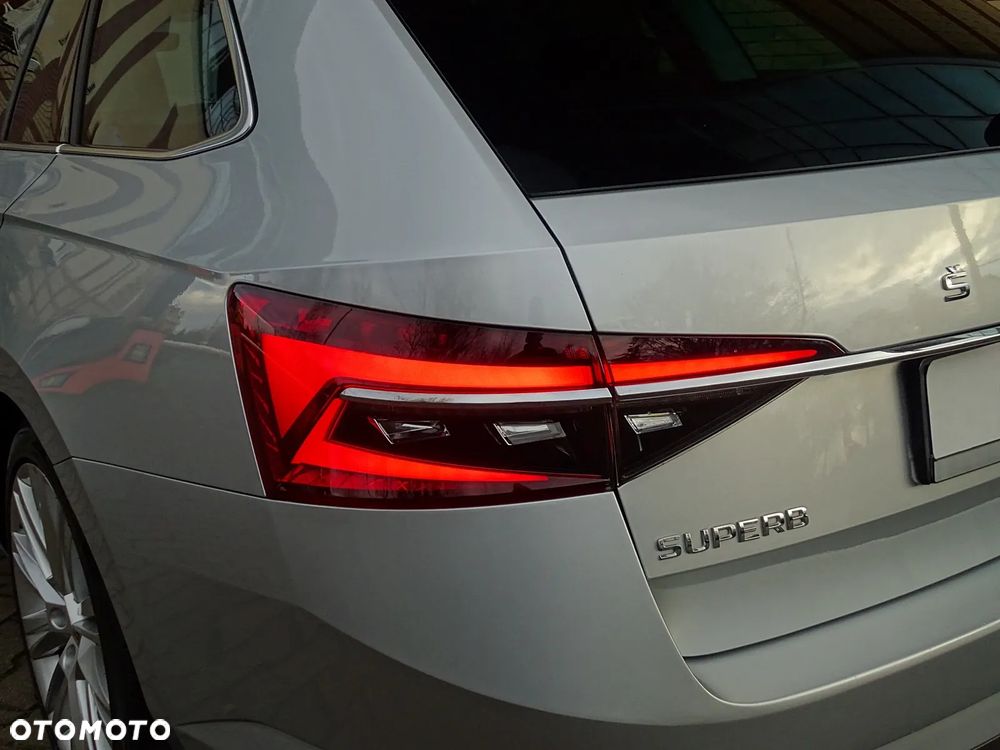 Skoda Superb 2.0 TDI SCR Style DSG - 23