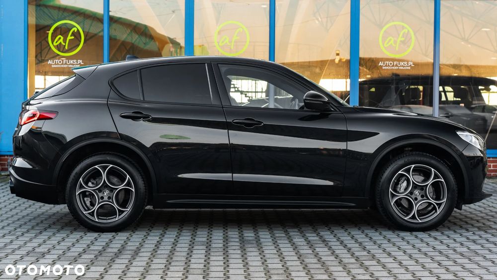 Alfa Romeo Stelvio 2.0 Turbo Sprint Q4 - 8