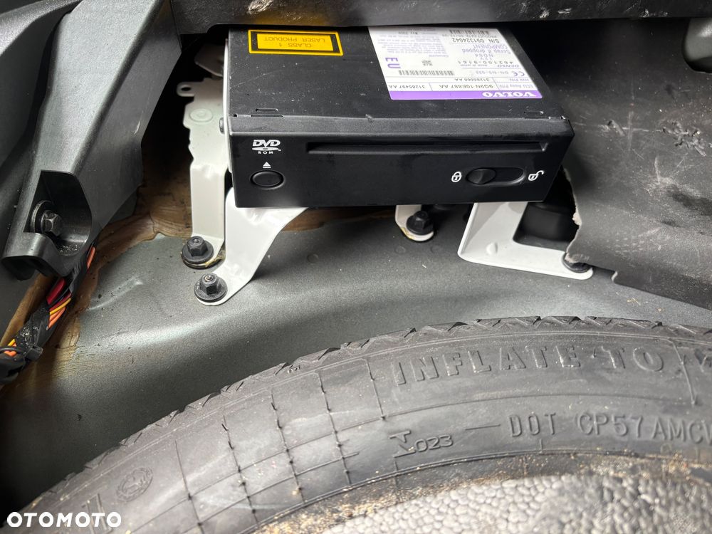 Volvo XC 60 2.4D AWD - 12