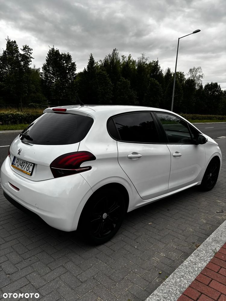 Peugeot 208 1.2 PureTech Active - 3