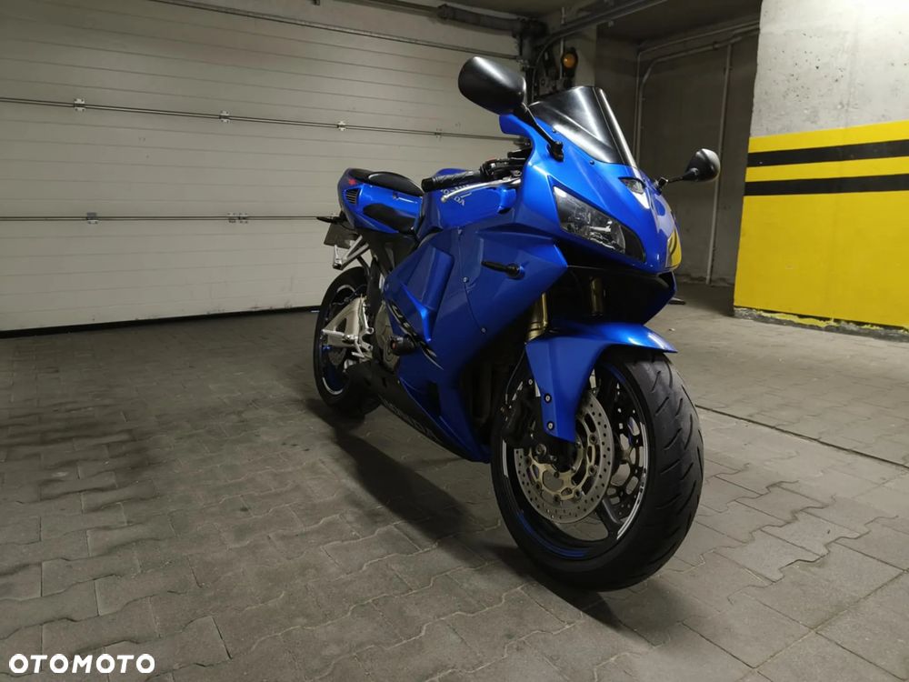 Honda CBR - 5