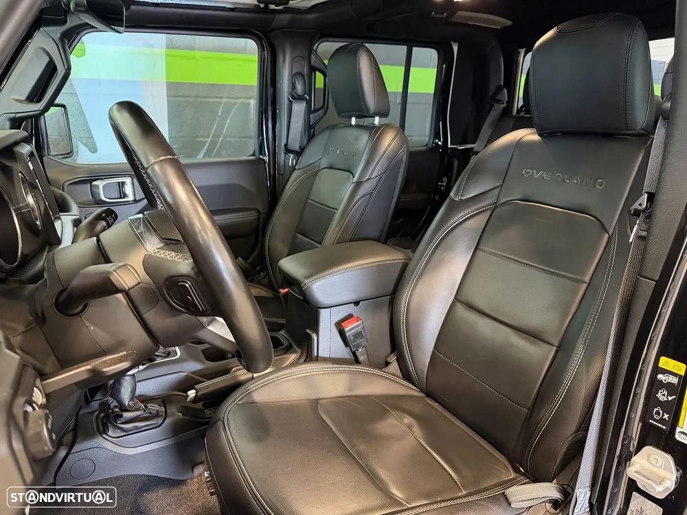 Jeep Gladiator 3.0 CRD Overland AT8 - 18