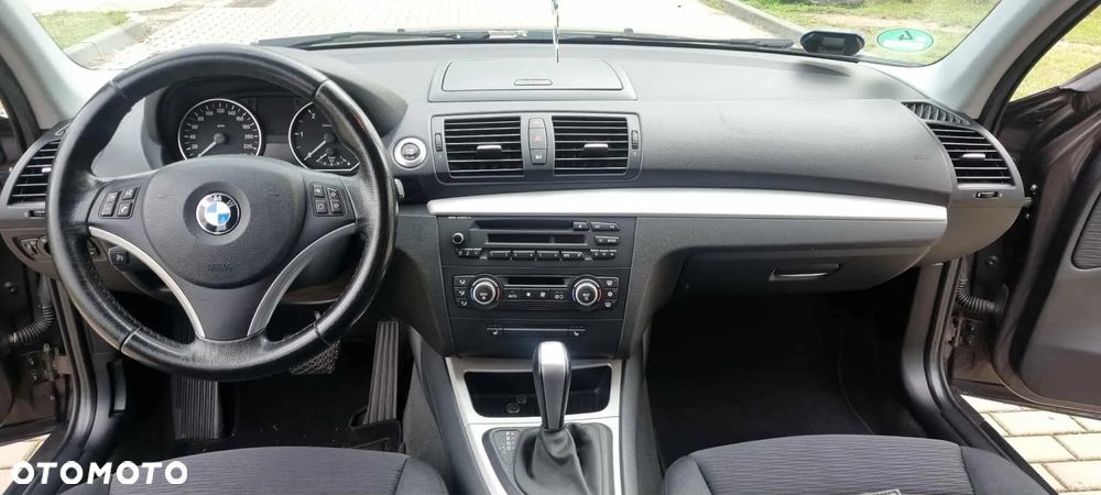 BMW Seria 1 118d - 5