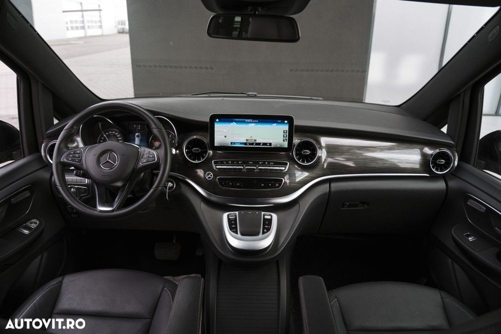 Mercedes-Benz V - 16