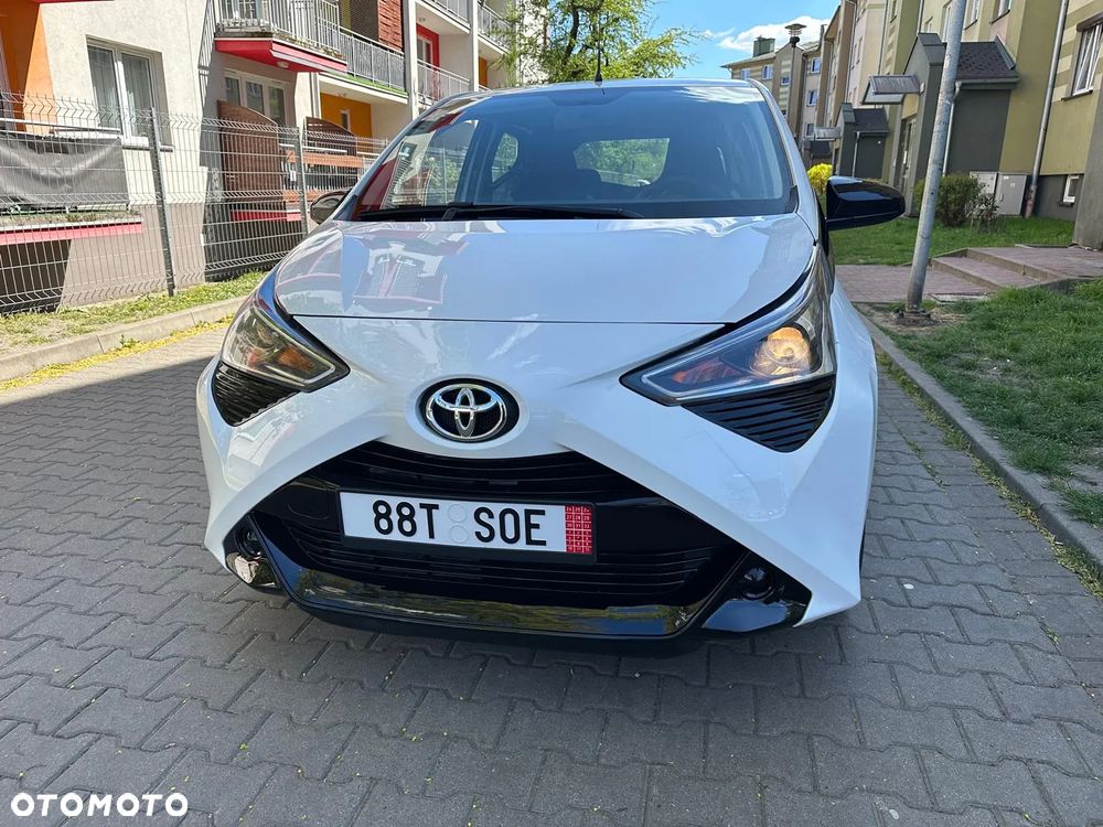 Toyota Aygo x-clusive Style Selection - 9