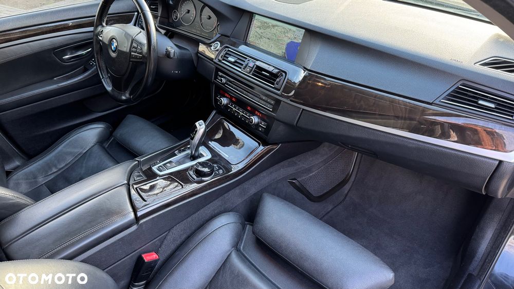 BMW Seria 5 - 13