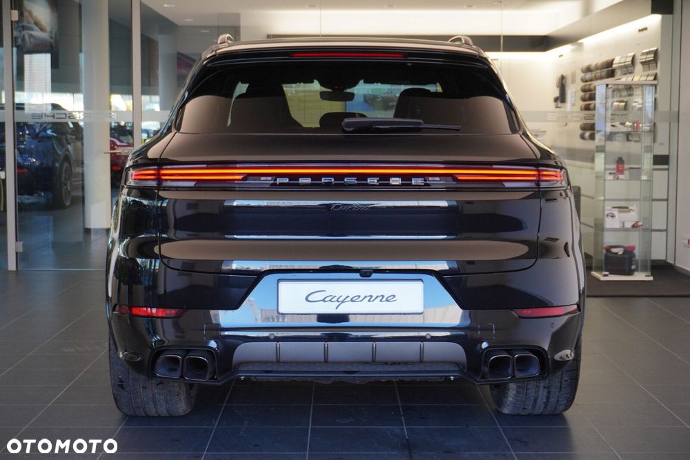 Porsche Cayenne - 16