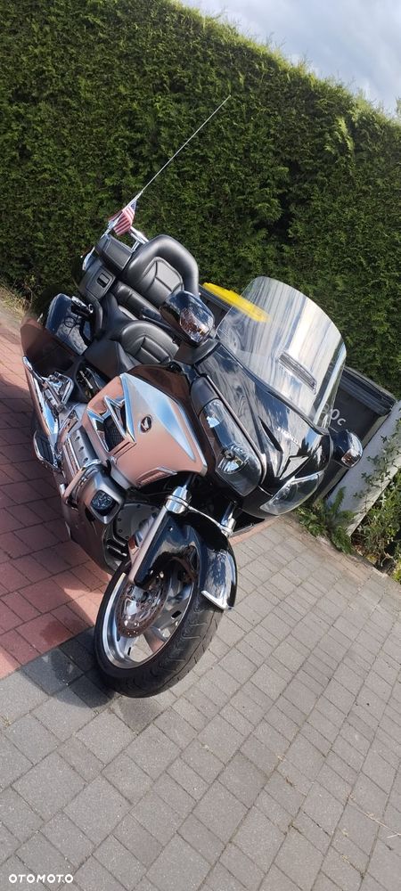 Honda GL - 8