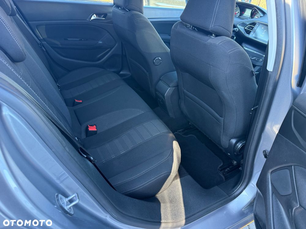 Peugeot 308 PureTech 130 EAT6 Stop & Start Allure - 15