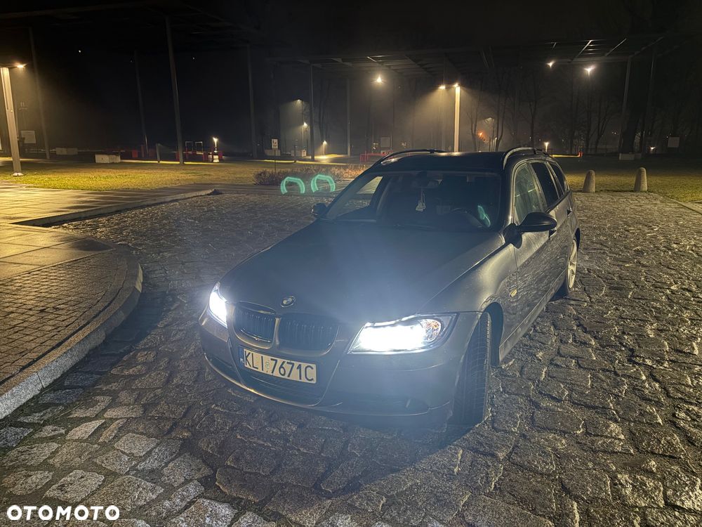 BMW Seria 3 320d DPF - 17