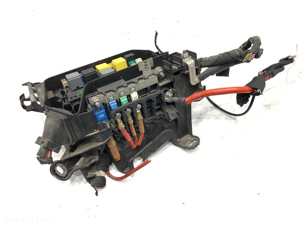 SKRZYNKA BEZPIECZNIKÓW  MERCEDES-BENZ KLASA A (W176) 2012 - 2018 A 180 (176.042) 90 kW [122 KM] - 2