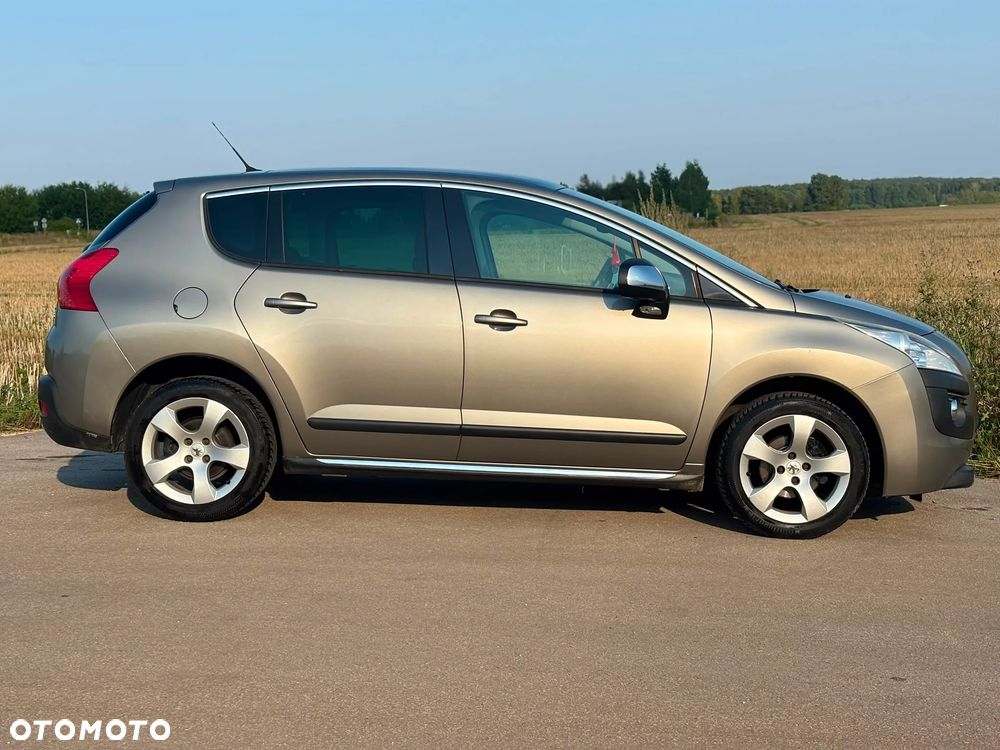 Peugeot 3008 1.6 HDi Premium - 4