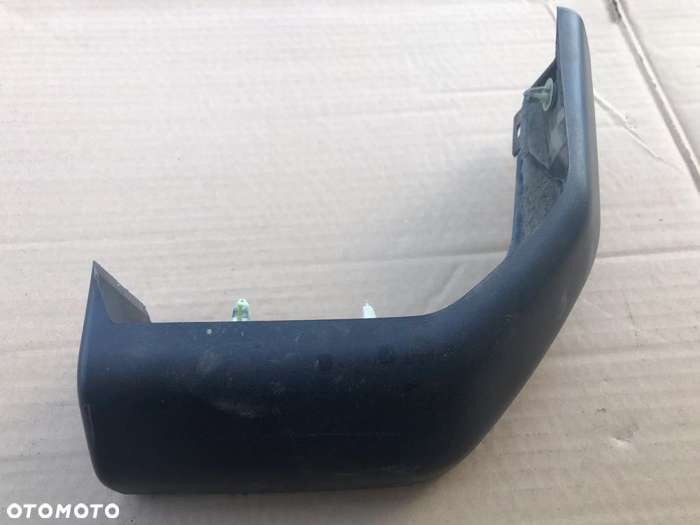 Narożnik zderzaka tylny prawy LAND ROVER DISCOVERY 2 II - 1