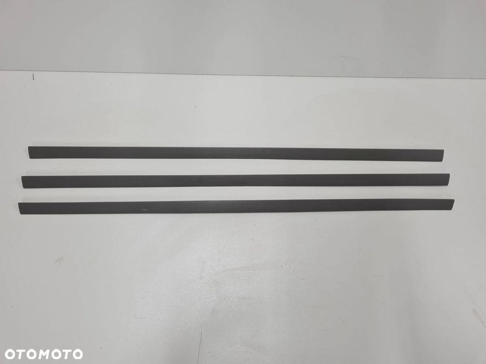 VW T5 MULTIVAN listwa wykładziny podłogi SZARA 7H5864611 - 2