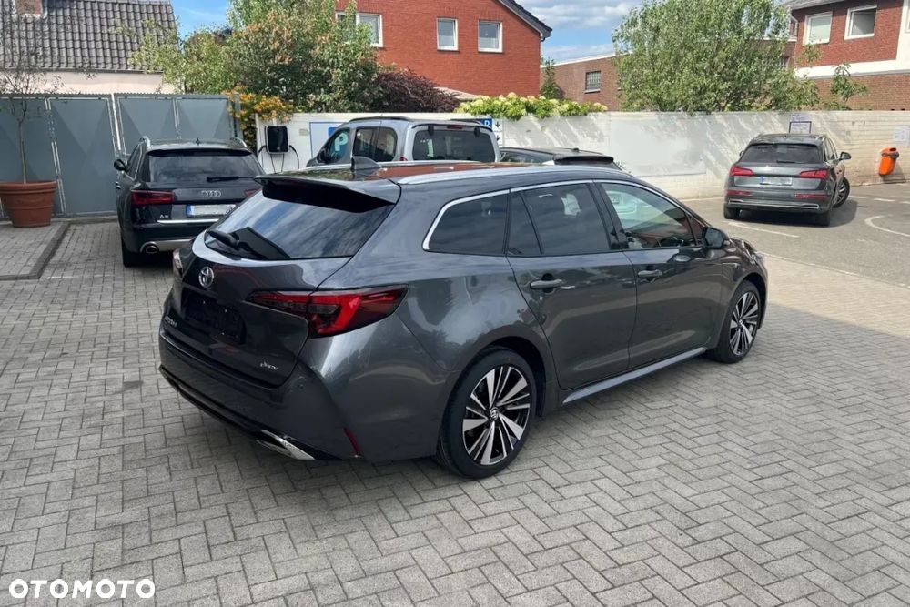 Toyota Corolla 1.8 Hybrid Style - 8