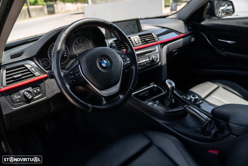 BMW 318 d Blue Performance Sport Line - 3