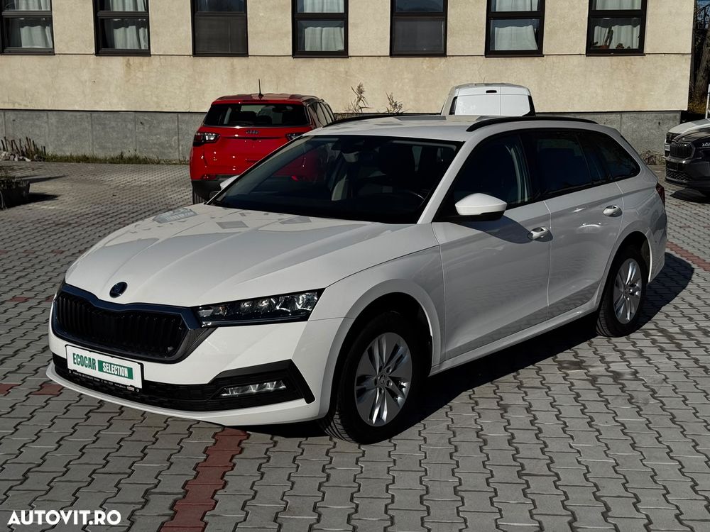 Skoda Octavia 2022 photo 2