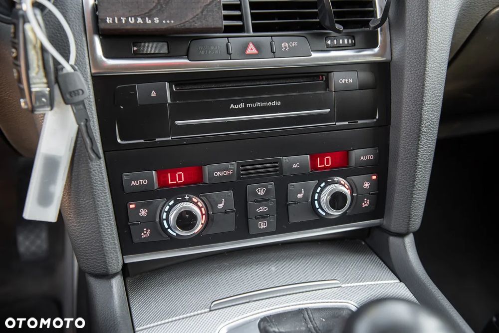 Audi Q7 3.0 TDI DPF Quattro Tiptronic - 25