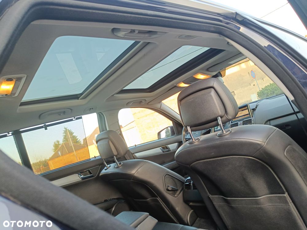 Mercedes-Benz Klasa C - 22