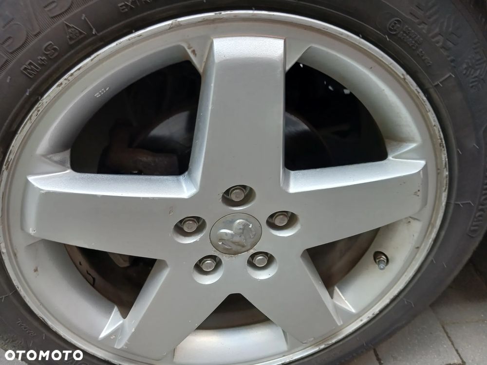 Dodge Caliber 2.0 CRD SXT - 12