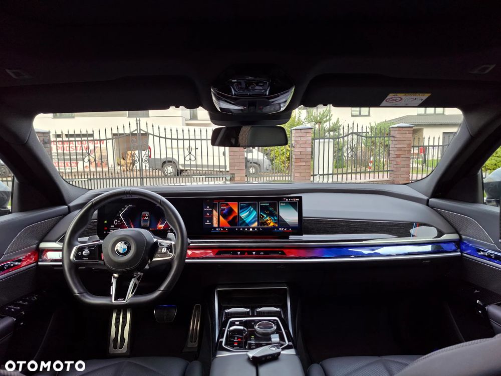 BMW Seria 7 - 15