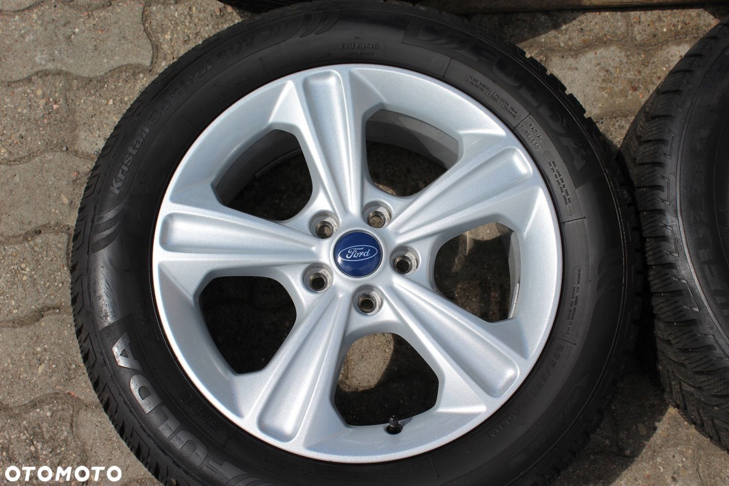 ORYG FORD KUGA MK2 17cali 5x108 ET52,5 7,5J S-MAX TPMS - 1