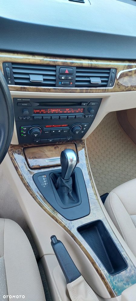BMW Seria 3 - 12