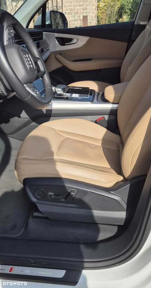 Audi Q7 45 TDI mHEV Quattro S Line Tiptr - 12