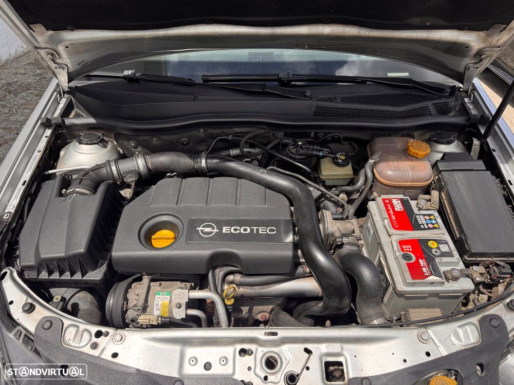 Opel Astra GTC 1.7 CDTI - 18
