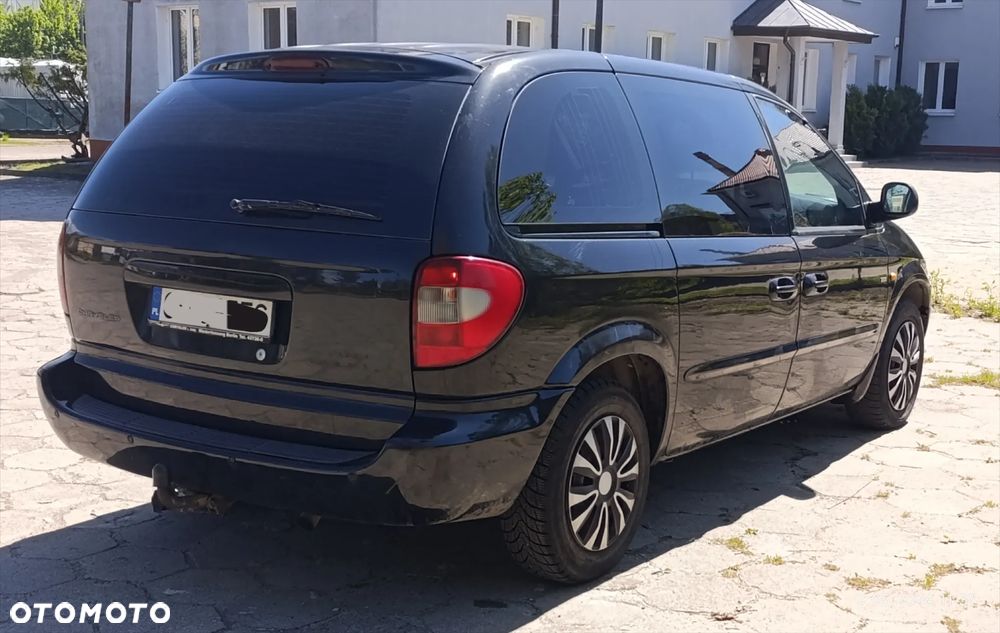 Chrysler Voyager 2.5 LX CRD - 4