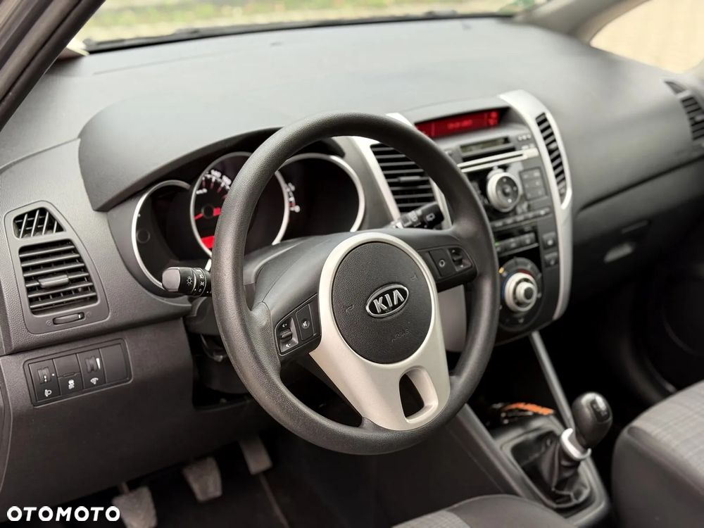 Kia Venga 1.4 CVVT Vision - 27