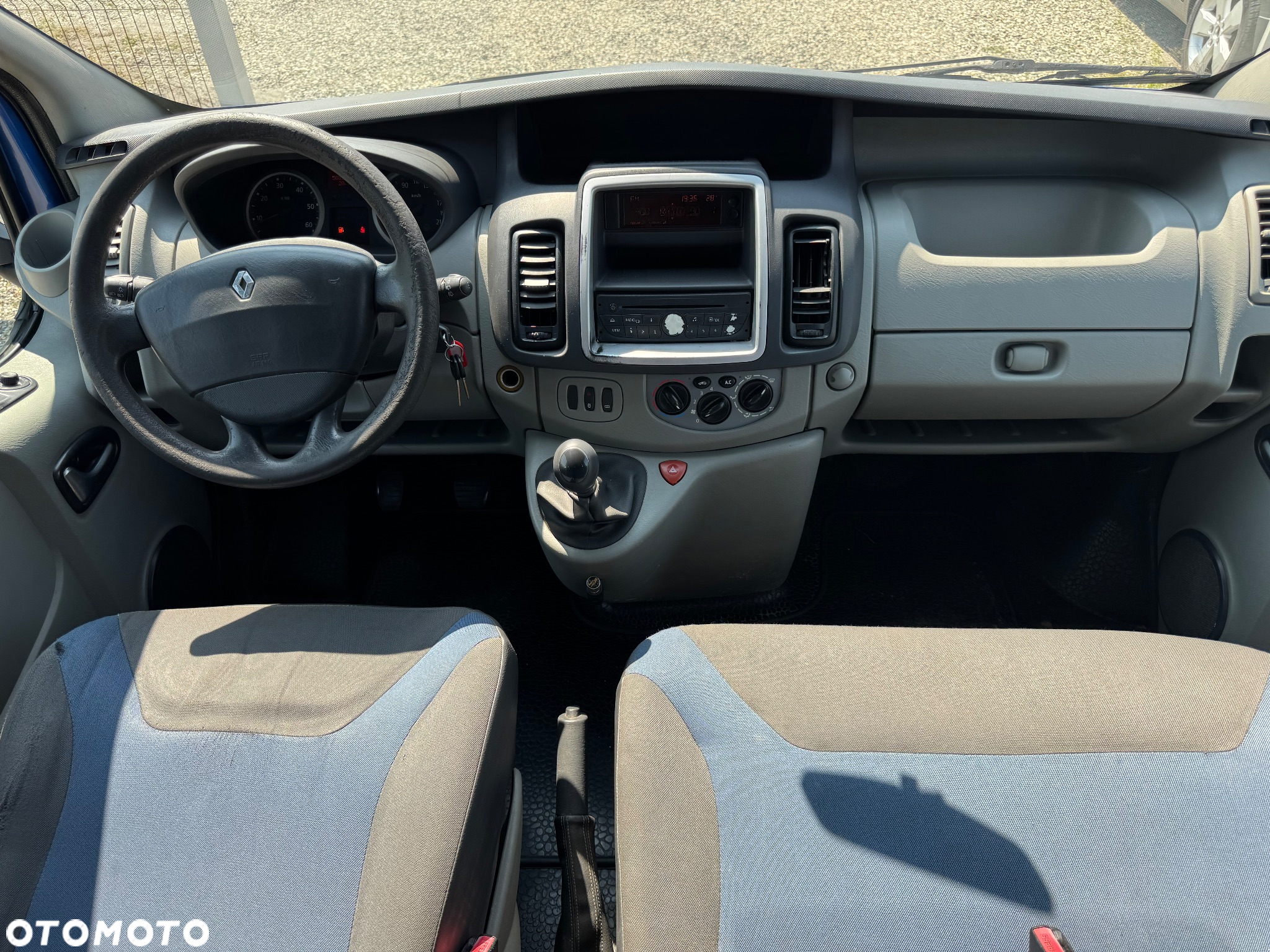 Renault Trafic - 18