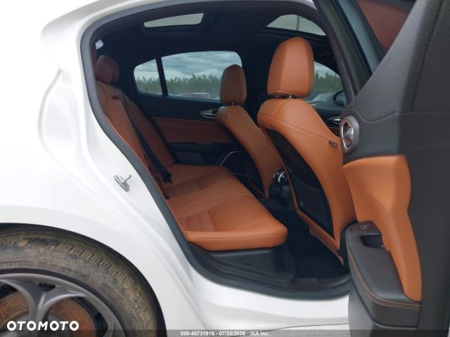 Alfa Romeo Giulia 2.0 Turbo Veloce Q4 - 6