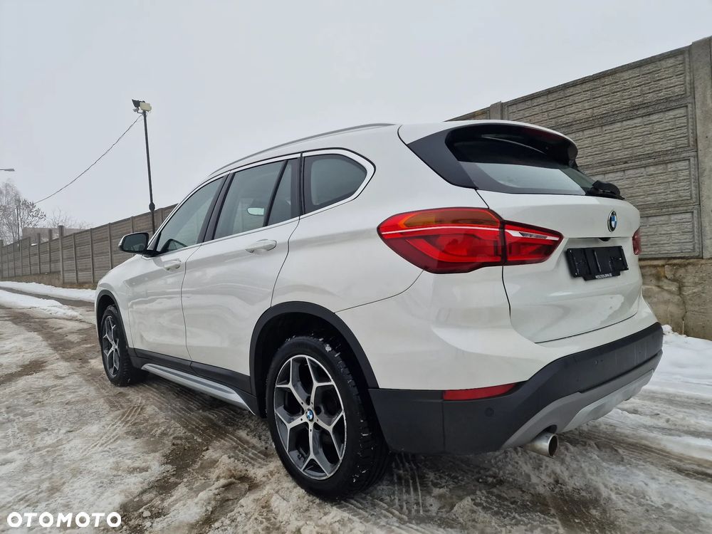 BMW X1 sDrive18i xLine - 5