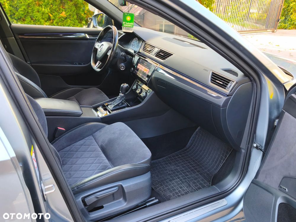 Skoda Superb 2.0 TDI 4x4 Sportline DSG - 22