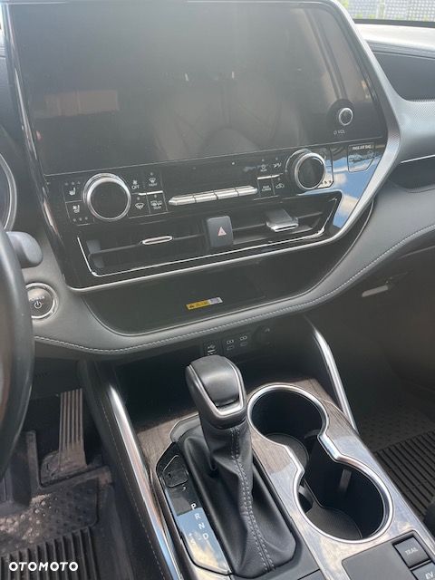 Toyota Highlander 2.5 Hybrid Executive - 16