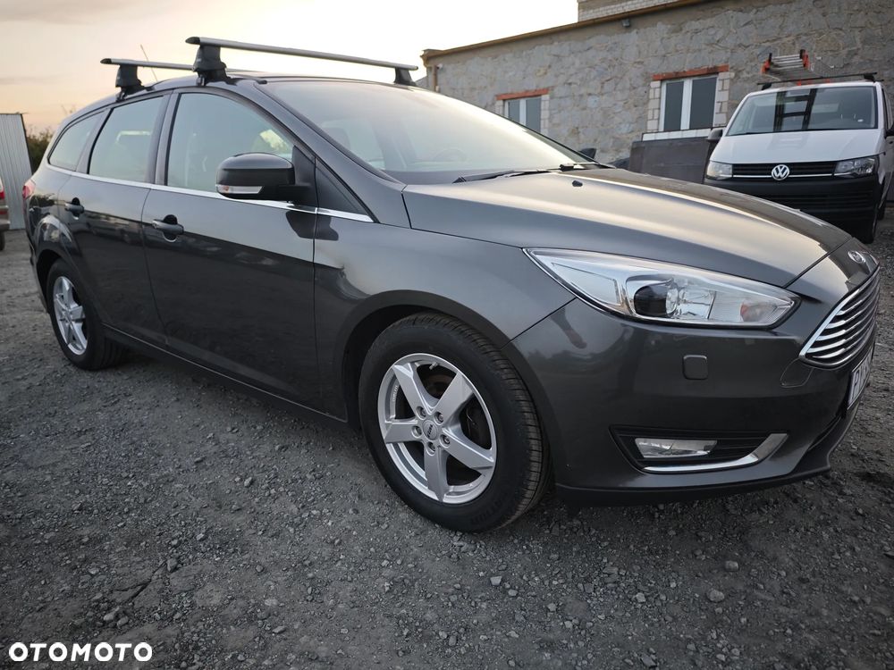 Ford Focus - 9