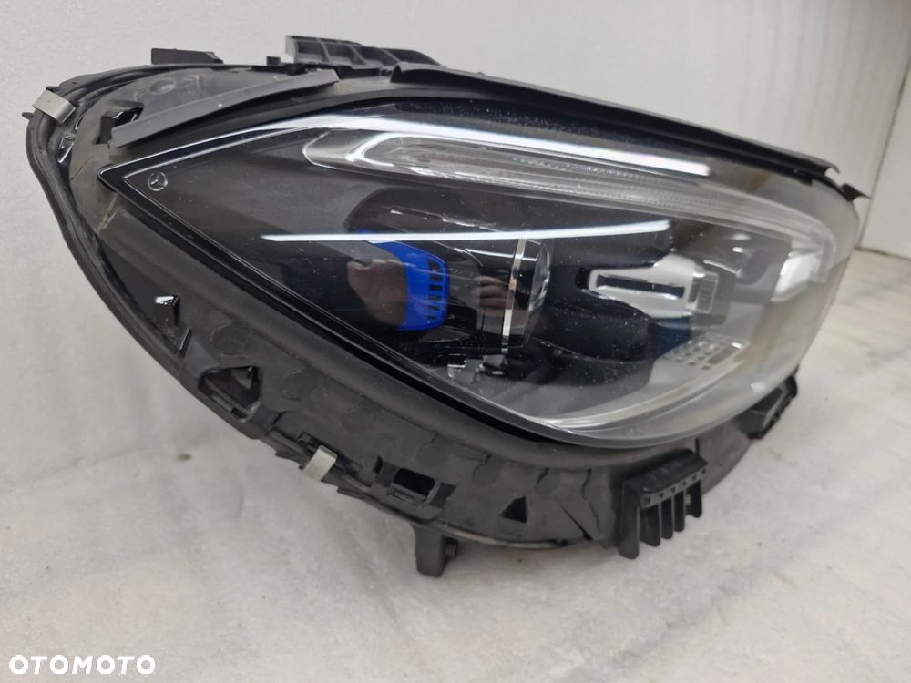 MERCEDES C-KLASA W206 FULL LED LAMPA PRAWA PRZÓD A2069068003. DIGITAL LIGHT. - 4